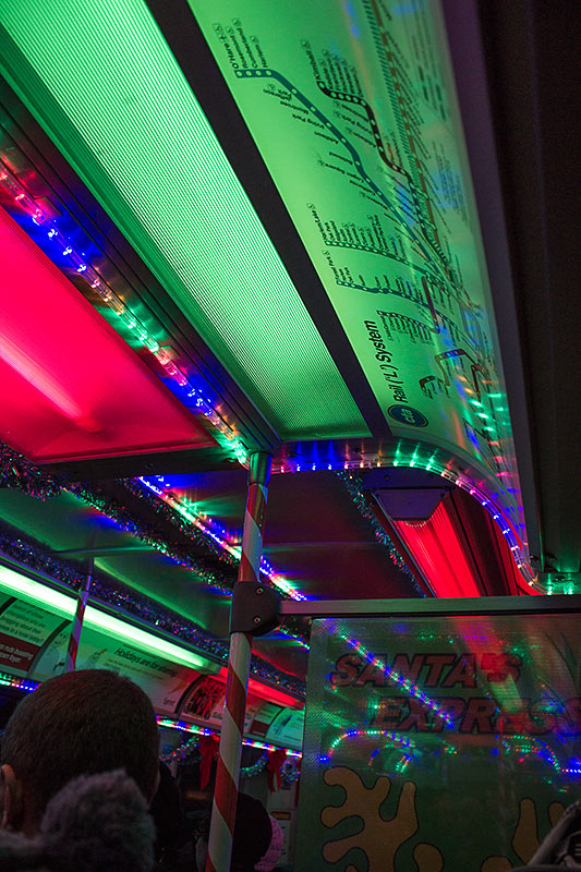 4-chicago-santra-train